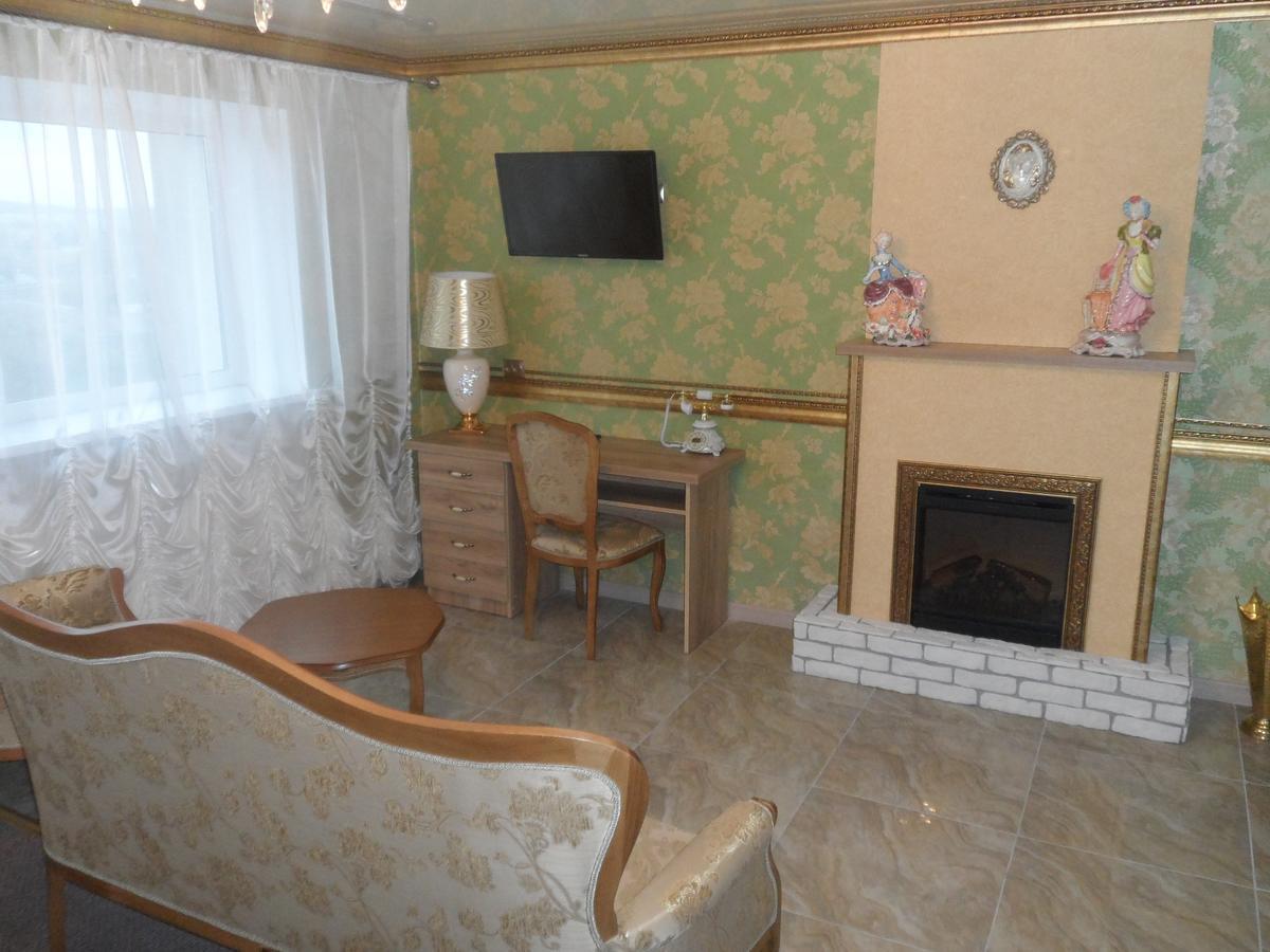 Hotel Vetraz Vitebsk Buitenkant foto
