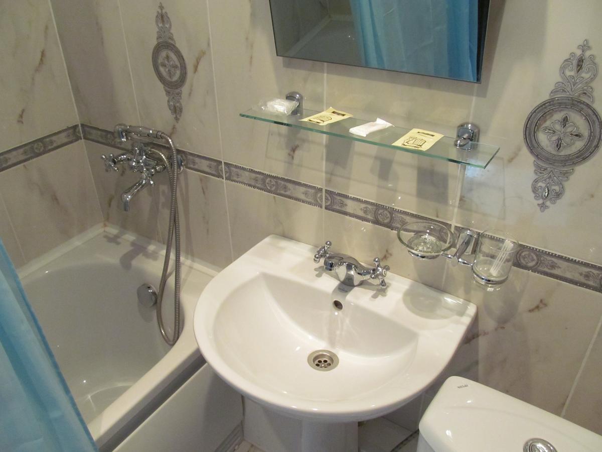 Hotel Vetraz Vitebsk Buitenkant foto