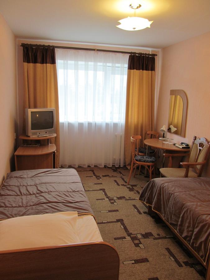 Hotel Vetraz Vitebsk Buitenkant foto